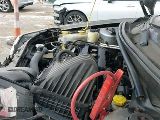 ✅ 2014 Dodge Avenger SE • VIN: 1C3CDZAB4EN215076 • Лот: 41382628. Опубликован ранее на IAAI с пробегом 179 095 миль. Бесплатный доступ к архиву аукционных продаж из США и подробный отчёт об истории автомобиля на DreamBid. Изображение 20.