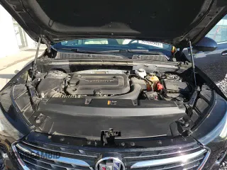 ✅ 2021 Buick Envision Essence • VIN: LRBFZPR46MD052910 • Lot: 90900545. Listed on Copart with 53,092 mi. Free auction sales archive from the USA and detailed vehicle history report at DreamBid. Image 17.