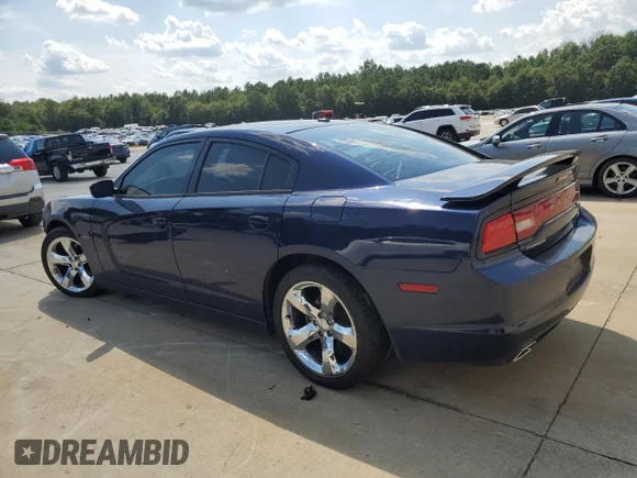 ✅ 2014 Dodge Charger RT • VIN: 2C3CDXCTXEH326718 • Lot: 67650224. Wystawiony na Copart z przebiegiem 156 794 mil. Bezpłatny archiwum sprzedaży aukcyjnych z USA i szczegółowy raport historii pojazdu na DreamBid. Zdjęcie 2.