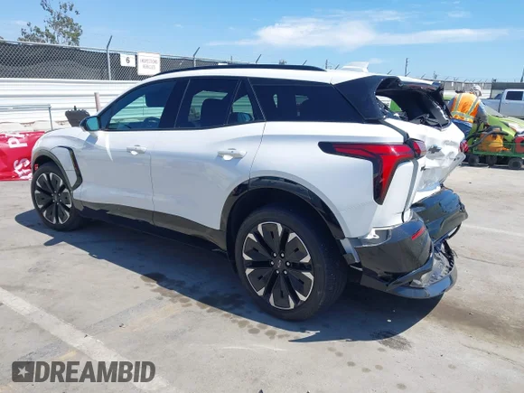 ✅ 2024 Chevrolet Blazer EV eAWD RS • VIN: 3GNKDCRJ2RS180878 • Лот: 45383289. Опубліковано раніше на IAAI з пробігом 9 231 миль. Безкоштовний доступ до архіву аукціонних продажів зі США та докладний звіт про історію автомобіля на DreamBid. Зображення 3.