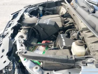 ✅ 2019 Toyota Highlander XLE • VIN: 5TDJZRFH4KS594801 • Лот: 43546284. Опубликован ранее на IAAI с пробегом 97 491 миль. Бесплатный доступ к архиву аукционных продаж из США и подробный отчёт об истории автомобиля на DreamBid. Изображение 19.