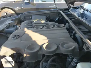 ✅ 2018 Toyota 4Runner TRD Off Road Premium • VIN: JTEBU5JR9J5579495 • Lot: 43352297. Wystawiony na IAAI z przebiegiem 86 271 mil. Bezpłatny archiwum sprzedaży aukcyjnych z USA i szczegółowy raport historii pojazdu na DreamBid. Zdjęcie 19.