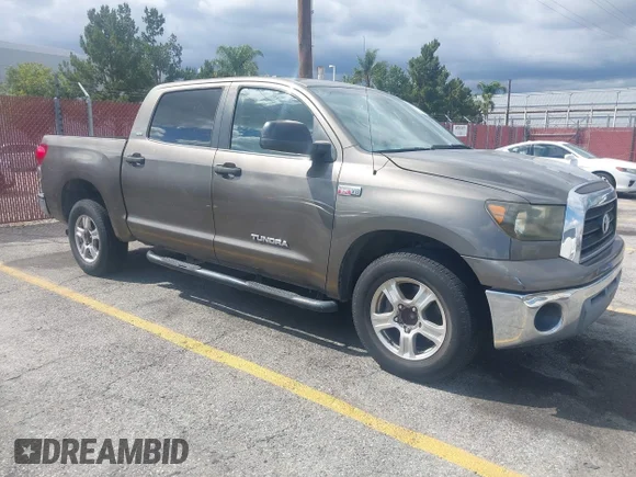 ✅ 2007 Toyota Tundra SR5 • VIN: 5TBEV54127S469324 • Лот: 44778268. Опубликован ранее на IAAI с пробегом 427 544 миль. Бесплатный доступ к архиву аукционных продаж из США и подробный отчёт об истории автомобиля на DreamBid. Изображение 1.