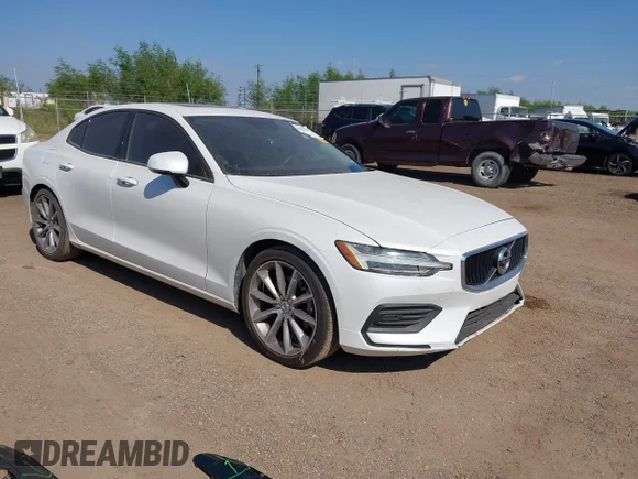 2019 Volvo S60 Momentum