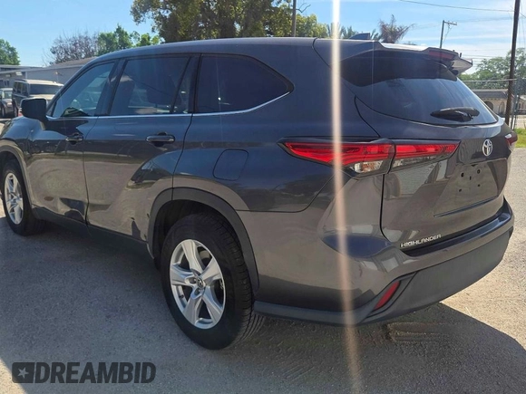 ✅ 2021 Toyota Highlander L • VIN: 5TDCZRAH2MS064913 • Lot: 47311526. Wystawiony na Copart z przebiegiem 161 794 mil. Bezpłatny archiwum sprzedaży aukcyjnych z USA i szczegółowy raport historii pojazdu na DreamBid. Zdjęcie 3.