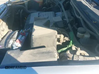 2002 Toyota Highlander z VIN JTEGF21A520040041, wystawiony jako IAAI lot #43541871 z przebiegiem 284 583 mil mil oraz . Historia ofert i sprzedaży dostępna na DreamBid. Obrazek 12.