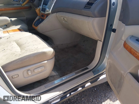 ✅ 2008 Lexus RX 350 • VIN: 2T2GK31U28C047359 • Лот: 44638009. Опубліковано раніше на IAAI з пробігом 294 396 миль. Безкоштовний доступ до архіву аукціонних продажів зі США та докладний звіт про історію автомобіля на DreamBid. Зображення 5.