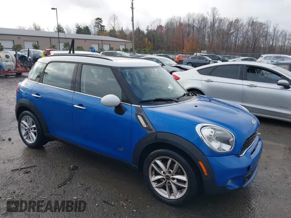 ✅ 2012 MINI Countryman S • VIN: WMWZC5C52CWL56919 • Lot: 43801977. Wystawiony na IAAI z przebiegiem 67 994 mil. Bezpłatny archiwum sprzedaży aukcyjnych z USA i szczegółowy raport historii pojazdu na DreamBid. Zdjęcie 1.