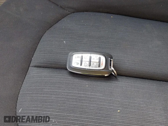 ✅ 2022 Chrysler Voyager LX • VIN: 2C4RC1CG6NR160149 • Lot: 43010368. Wystawiony na IAAI z przebiegiem 70 048 mil. Bezpłatny archiwum sprzedaży aukcyjnych z USA i szczegółowy raport historii pojazdu na DreamBid. Zdjęcie 11.