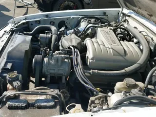 ✅ 1993 Ford Mustang LX • VIN: 1FACP44E1PF183489 • Лот: 43620661. Опубликован ранее на IAAI с пробегом 48 292 миль. Бесплатный доступ к архиву аукционных продаж из США и подробный отчёт об истории автомобиля на DreamBid. Изображение 19.