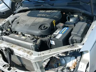 ✅ 2009 Kia Sorento LX • VIN: KNDJC735095870794 • Lot: 42275694. Listed on IAAI with 134,964 mi. Free auction sales archive from the USA and detailed vehicle history report at DreamBid. Image 13.