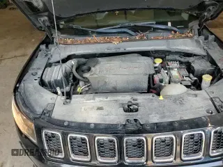 ✅ 2017 Jeep Compass Latitude • VIN: 3C4NJDBB4HT660291 • Lot: 71515275. Wystawiony na Copart z przebiegiem 136 868 mil. Bezpłatny archiwum sprzedaży aukcyjnych z USA i szczegółowy raport historii pojazdu na DreamBid. Zdjęcie 14.