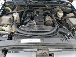 ✅ 2001 GMC Sonoma SLS 1SF • VIN: 1GTCS195718125494 • Лот: 80788155. Опубликован ранее на Copart с пробегом 143 933 миль. Бесплатный доступ к архиву аукционных продаж из США и подробный отчёт об истории автомобиля на DreamBid. Изображение 15.