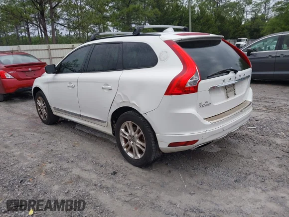 ✅ 2014 Volvo XC60 3.2L • VIN: YV4952DL1E2540104 • Lot: 42185385. Wystawiony na IAAI z przebiegiem 152 248 mil. Bezpłatny archiwum sprzedaży aukcyjnych z USA i szczegółowy raport historii pojazdu na DreamBid. Zdjęcie 3.