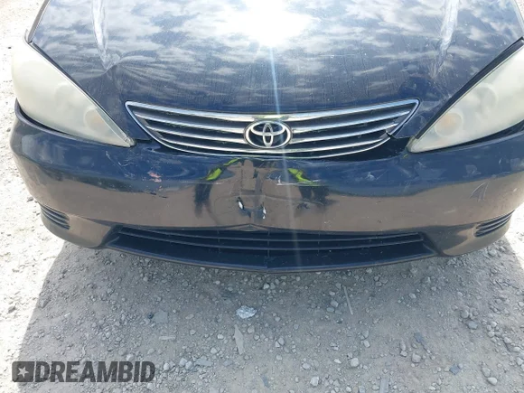 ✅ 2005 Toyota Camry XLE • VIN: 4T1BE32K85U429845 • Лот: 45457546. Опубліковано раніше на IAAI з пробігом 156 981 миль. Безкоштовний доступ до архіву аукціонних продажів зі США та докладний звіт про історію автомобіля на DreamBid. Зображення 6.