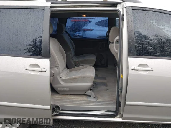 ✅ 2006 Toyota Sienna CE • VIN: 5TDZA23C66S428540 • Lot: 44140196. Wystawiony na IAAI z przebiegiem 192 708 mil. Bezpłatny archiwum sprzedaży aukcyjnych z USA i szczegółowy raport historii pojazdu na DreamBid. Zdjęcie 8.