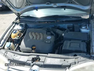 ✅ 2001 Volkswagen Golf GLS • VIN: 9BWGT61J514048125 • Лот: 42801253. Опубликован ранее на IAAI с пробегом 139 893 миль. Бесплатный доступ к архиву аукционных продаж из США и подробный отчёт об истории автомобиля на DreamBid. Изображение 12.