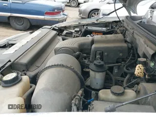 ✅ 2002 Ford Expedition Eddie Bauer • VIN: 1FMRU17W52LA17160 • Lot: 41483296. Listed on IAAI with 238,141 mi. Free auction sales archive from the USA and detailed vehicle history report at DreamBid. Image 12.