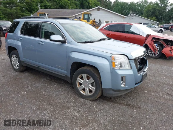 ✅ 2015 GMC Terrain SLE • VIN: 2GKALREK0F6202903 • Лот: 45558030. Опубликован ранее на IAAI с пробегом 130 761 миль. Бесплатный доступ к архиву аукционных продаж из США и подробный отчёт об истории автомобиля на DreamBid. Изображение 1.