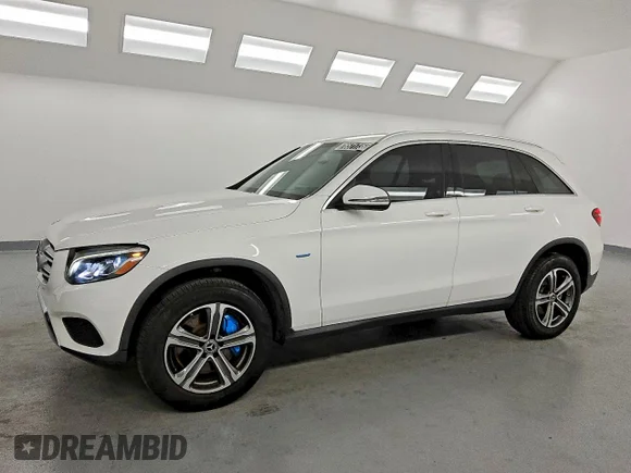 ✅ 2018 Mercedes-Benz GLC 350e • VIN: WDC0G5EBXJV004994 • Лот: 76571735. Опубликован ранее на Copart с пробегом 75 439 миль. Бесплатный доступ к архиву аукционных продаж из США и подробный отчёт об истории автомобиля на DreamBid. Изображение 1.