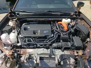 ✅ 2025 Toyota Crown Limited • VIN: JTDACAAJ6S3019646 • Lot: 71830705. Wystawiony na Copart z przebiegiem 3 383 mil. Bezpłatny archiwum sprzedaży aukcyjnych z USA i szczegółowy raport historii pojazdu na DreamBid. Zdjęcie 16.