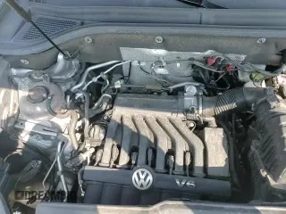 ✅ 2021 Volkswagen Atlas SE • VIN: 1V2RR2CA6MC579687 • Лот: 66037705. Опубликован ранее на Copart с пробегом 51 820 миль. Бесплатный доступ к архиву аукционных продаж из США и подробный отчёт об истории автомобиля на DreamBid. Изображение 17.