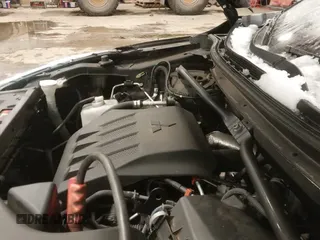 ✅ 2022 Mitsubishi Eclipse Cross SE • VIN: JA4ASWAA5NZ003014 • Lot: 41453241. Wystawiony na IAAI z przebiegiem 45 753 mil. Bezpłatny archiwum sprzedaży aukcyjnych z USA i szczegółowy raport historii pojazdu na DreamBid. Zdjęcie 19.