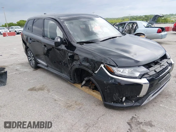 ✅ 2020 Mitsubishi Outlander ES • VIN: JA4AD2A3XLZ046636 • Lot: 45067648. Listed on IAAI with 98,313 mi. Free auction sales archive from the USA and detailed vehicle history report at DreamBid. Image 1.