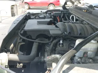 ✅ 2018 Chevrolet Tahoe LT • VIN: 1GNSCBKC9JR283974 • Lot: 42447701. Listed on IAAI with 190,759 mi. Free auction sales archive from the USA and detailed vehicle history report at DreamBid. Image 20.