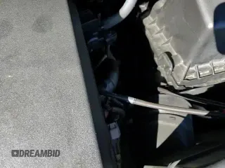 ✅ 2018 Toyota Sienna XLE • VIN: 5TDYZ3DC5JS913379 • Лот: 92626185. Опубликован ранее на Copart с пробегом 49 507 миль. Бесплатный доступ к архиву аукционных продаж из США и подробный отчёт об истории автомобиля на DreamBid. Изображение 17.