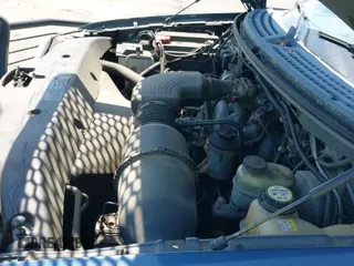 ✅ 2004 Ford F-150 XLT • VIN: 1FTRW14W24KA27415 • Lot: 42081888. Listed on IAAI with 149,897 mi. Free auction sales archive from the USA and detailed vehicle history report at DreamBid. Image 15.