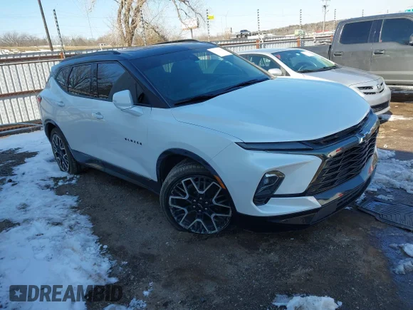✅ 2023 Chevrolet Blazer RS • VIN: 3GNKBKRS7PS181921 • Lot: 44164650. Wystawiony na IAAI z przebiegiem 69 141 mil. Bezpłatny archiwum sprzedaży aukcyjnych z USA i szczegółowy raport historii pojazdu na DreamBid. Zdjęcie 1.