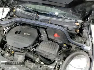 ✅ 2018 MINI Hardtop 4 Door Cooper • VIN: WMWXU1C50J2F81716 • Lot: 82631635. Listed on Copart with 92,265 mi. Free auction sales archive from the USA and detailed vehicle history report at DreamBid. Image 14.