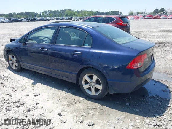 ✅ 2007 Honda Civic EX • VIN: 1HGFA16817L081093 • Lot: 41971780. Wystawiony na IAAI z przebiegiem 237 076 mil. Bezpłatny archiwum sprzedaży aukcyjnych z USA i szczegółowy raport historii pojazdu na DreamBid. Zdjęcie 3.