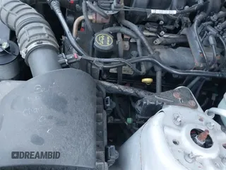 ✅ 2005 Ford Mustang Deluxe • VIN: 1ZVFT80N655144803 • Лот: 43700924. Опубликован ранее на IAAI с пробегом 81 048 миль. Бесплатный доступ к архиву аукционных продаж из США и подробный отчёт об истории автомобиля на DreamBid. Изображение 12.