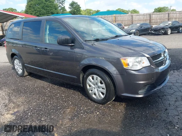 ✅ 2018 Dodge Grand Caravan SE Plus • VIN: 2C4RDGBG7JR296589 • Лот: 45117925. Опубліковано раніше на IAAI з пробігом 72 799 миль. Безкоштовний доступ до архіву аукціонних продажів зі США та докладний звіт про історію автомобіля на DreamBid. Зображення 1.