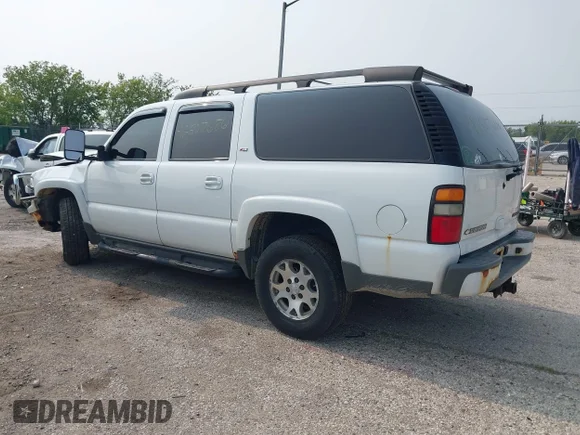 ✅ 2005 Chevrolet Suburban LT • VIN: 3GNFK16Z85G163425 • Lot: 42507686. Wystawiony na IAAI z przebiegiem 155 788 mil. Bezpłatny archiwum sprzedaży aukcyjnych z USA i szczegółowy raport historii pojazdu na DreamBid. Zdjęcie 3.