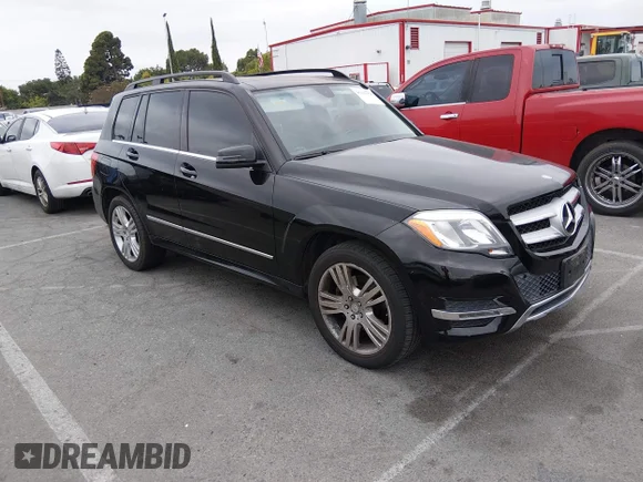 ✅ 2014 Mercedes-Benz GLK 350 • VIN: WDCGG5HB5EG263672 • Lot: 45315478. Wystawiony na IAAI z przebiegiem 65 210 mil. Bezpłatny archiwum sprzedaży aukcyjnych z USA i szczegółowy raport historii pojazdu na DreamBid. Zdjęcie 1.