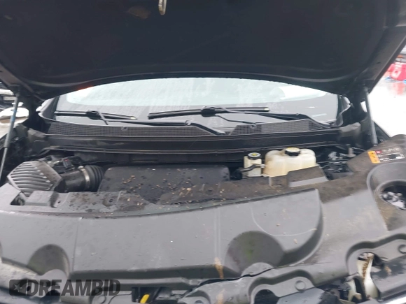 ✅ 2020 Chevrolet Traverse LT Cloth • VIN: 1GNERGKWXLJ163685 • Lot: 44765462. Wystawiony na IAAI z przebiegiem 140 413 mil. Bezpłatny archiwum sprzedaży aukcyjnych z USA i szczegółowy raport historii pojazdu na DreamBid. Zdjęcie 10.