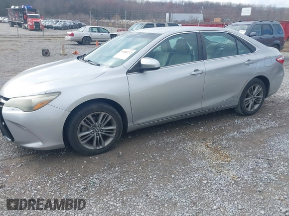 ✅ 2015 Toyota Camry SE • VIN: 4T1BF1FK0FU898103 • Lot: 44480772. Wystawiony na IAAI z przebiegiem 290 095 mil. Bezpłatny archiwum sprzedaży aukcyjnych z USA i szczegółowy raport historii pojazdu na DreamBid. Zdjęcie 2.