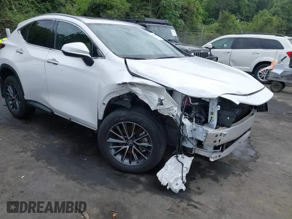 ✅ 2022 Lexus NX 350 Premium • VIN: 2T2GGCEZ4NC011417 • Лот: 45290468. Опубликован ранее на IAAI с пробегом 19 626 миль. Бесплатный доступ к архиву аукционных продаж из США и подробный отчёт об истории автомобиля на DreamBid. Изображение 1.
