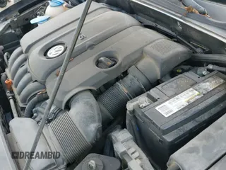 ✅ 2012 Volkswagen Passat S • VIN: 1VWAP7A3XCC074298 • Lot: 42950391. Wystawiony na IAAI z przebiegiem 126 229 mil. Bezpłatny archiwum sprzedaży aukcyjnych z USA i szczegółowy raport historii pojazdu na DreamBid. Zdjęcie 12.