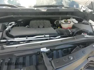 ✅ 2025 Chevrolet Silverado 1500 Work Truck • VIN: 1GCPAAEK0SZ207966 • Lot: 84288685. Wystawiony na Copart z przebiegiem 7 252 mil. Bezpłatny archiwum sprzedaży aukcyjnych z USA i szczegółowy raport historii pojazdu na DreamBid. Zdjęcie 13.