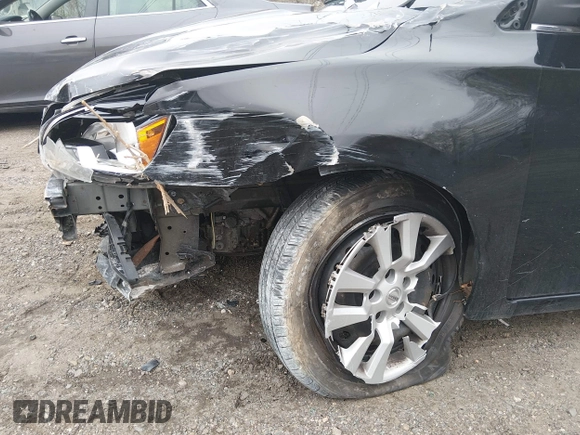 ✅ 2017 Nissan Sentra SV • VIN: 3N1AB7AP8HY330380 • Lot: 44919295. Wystawiony na IAAI z przebiegiem 122 572 mil. Bezpłatny archiwum sprzedaży aukcyjnych z USA i szczegółowy raport historii pojazdu na DreamBid. Zdjęcie 6.