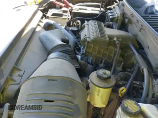 ✅ 2005 Ford Expedition Special Service • VIN: 1FMPU16515LA05821 • Лот: 42210439. Опубликован ранее на IAAI с пробегом 219 092 миль. Бесплатный доступ к архиву аукционных продаж из США и подробный отчёт об истории автомобиля на DreamBid. Изображение 19.