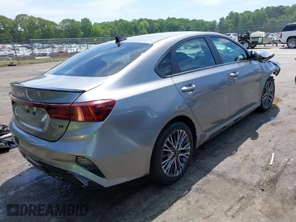 ✅ 2023 Kia Forte GT-Line • VIN: 3KPF54AD6PE642468 • Lot: 44932412. Listed on IAAI with 92,120 mi. Free auction sales archive from the USA and detailed vehicle history report at DreamBid. Image 4.