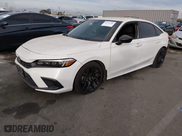 ✅ 2024 Honda Civic Sport • VIN: 2HGFE2F53RH552337 • Lot: 44332381. Wystawiony na IAAI z przebiegiem 43 585 mil. Bezpłatny archiwum sprzedaży aukcyjnych z USA i szczegółowy raport historii pojazdu na DreamBid. Zdjęcie 2.