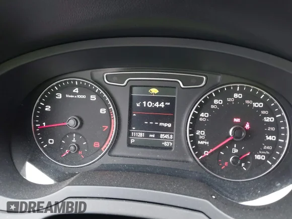 ✅ 2015 Audi Q3 Premium Plus • VIN: WA1EFCFS9FR002651 • Лот: 41755613. Опубліковано раніше на IAAI з пробігом 111 281 миль. Безкоштовний доступ до архіву аукціонних продажів зі США та докладний звіт про історію автомобіля на DreamBid. Зображення 7.
