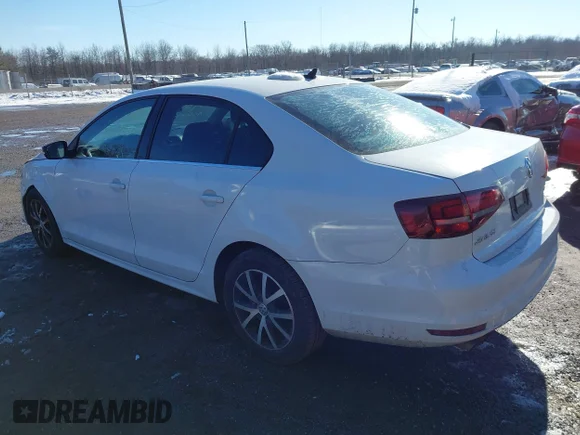 ✅ 2017 Volkswagen Jetta SE • VIN: 3VWB67AJ9HM290574 • Лот: 43905363. Опубліковано раніше на IAAI з пробігом 182 329 миль. Безкоштовний доступ до архіву аукціонних продажів зі США та докладний звіт про історію автомобіля на DreamBid. Зображення 3.