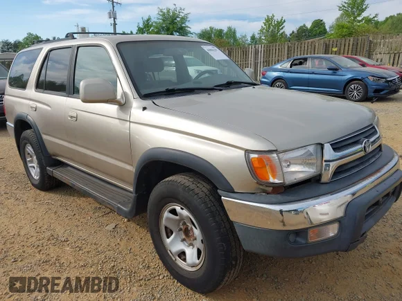 ✅ 2001 Toyota 4Runner SR5 • VIN: JT3GN86R710188672 • Lot: 44896297. Listed on IAAI with 189,266 mi. Free auction sales archive from the USA and detailed vehicle history report at DreamBid. Image 1.
